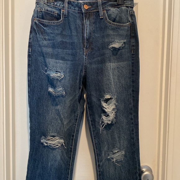 NWOT- YMI DREAM  DISTRESSED MOM JEANS RIPS & WHISKERS SIZE 9/29 - Picture 4 of 7